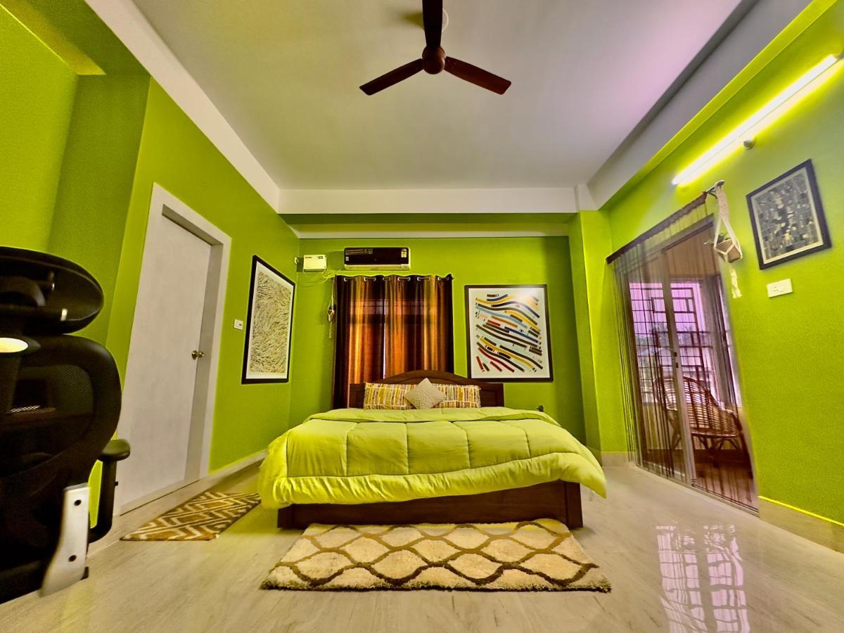 Three Little Birds Homestay Guwahati Ngoại thất bức ảnh