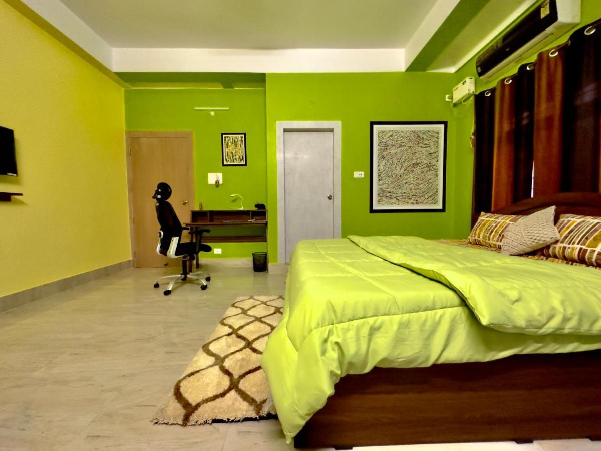Three Little Birds Homestay Guwahati Ngoại thất bức ảnh