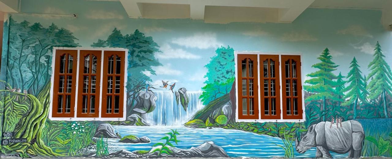 Three Little Birds Homestay Guwahati Ngoại thất bức ảnh