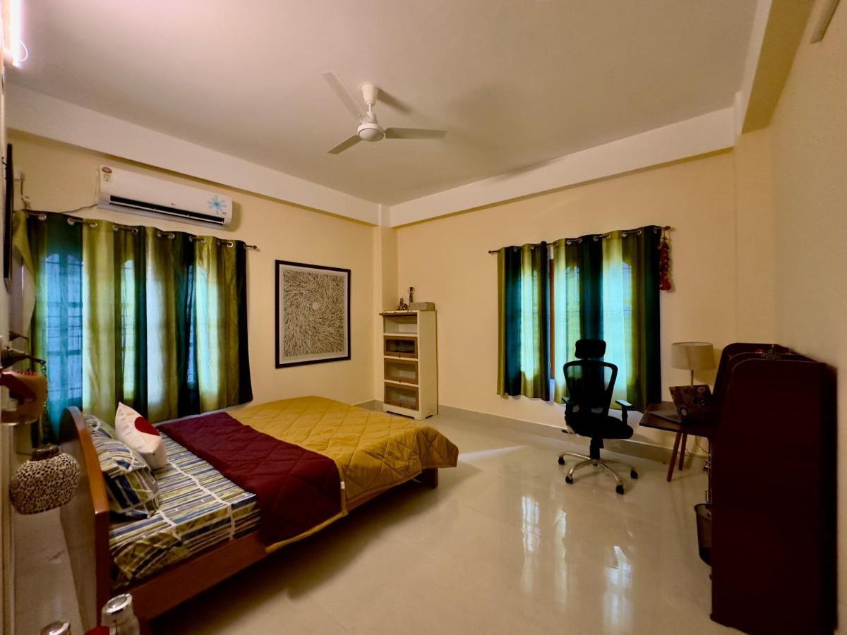 Three Little Birds Homestay Guwahati Ngoại thất bức ảnh