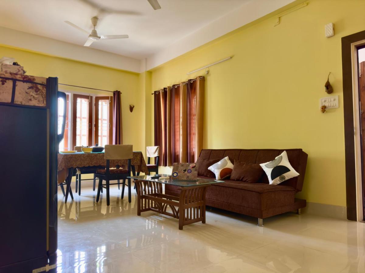 Three Little Birds Homestay Guwahati Ngoại thất bức ảnh